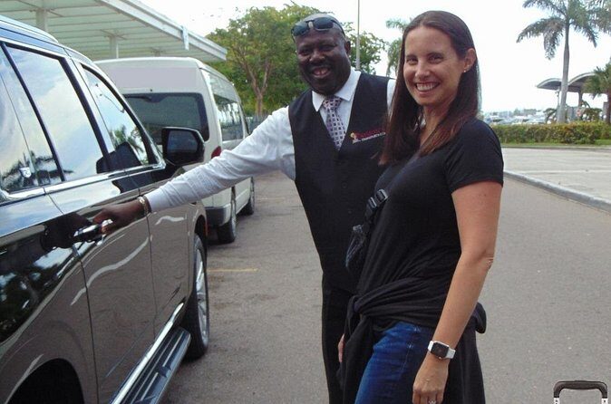 Bahamas Airport One Way Private Transportation (Departure Only) - Cars and comfort: sedans to minibuses, all private