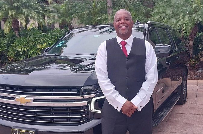 Bahamas Airport One Way Private Transportation (Departure Only) - Kids and families: car seats and boosters included