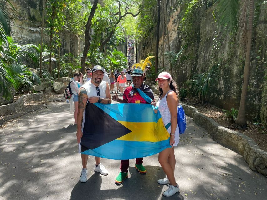Nassau: E-Scooter Tour with Food Tasting and Local Drinks - Rum Cake Factory and Bahamian sweets: your nose leads the way