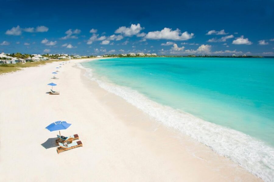 Nassau: Jet Ski Ride, Parasailing & Banana Boat Tour - Parasailing Over Cabbage Beach: A Short Flight That Still Feels Big
