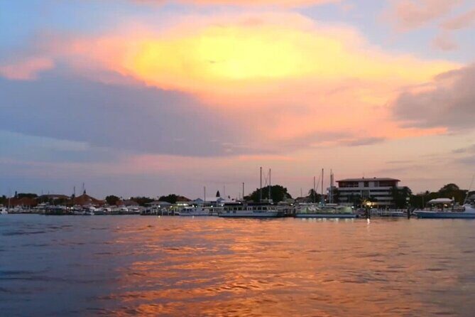 Nassau Sunset Dinner Cruise - Should you book the Nassau Sunset Dinner Cruise?