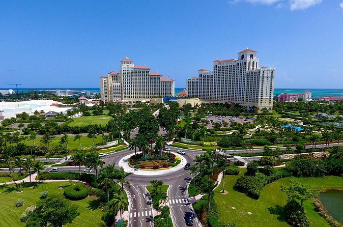 Round Trip Private Airport To Hotel Transfer in Nassau - Zone-Based Transfer Pricing: The One Rule That Can Change Your Pickup