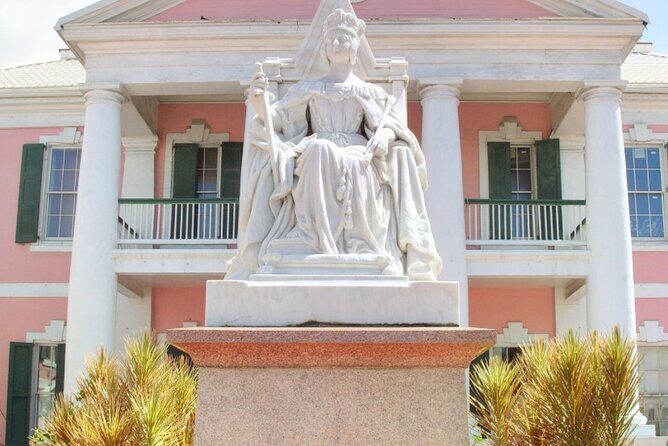 Tour of Nassau - Meeting your guide at your hotel (and why max 6 matters)